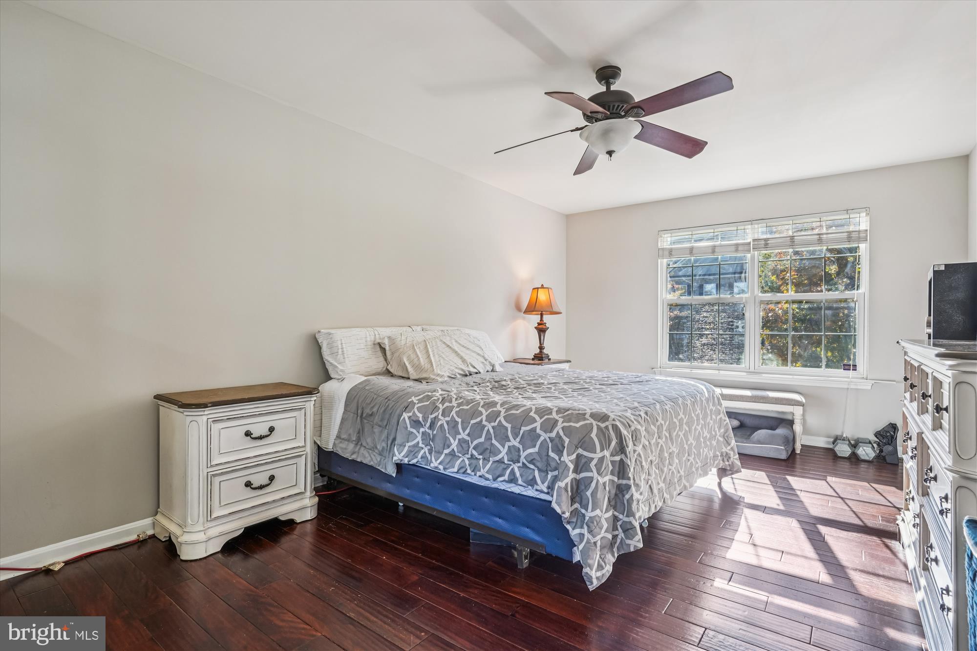 3318 Eagle Ridge Drive Woodbridge, VA 22191 - Photo 35 of 72 a bedroom with a large bed and a window
