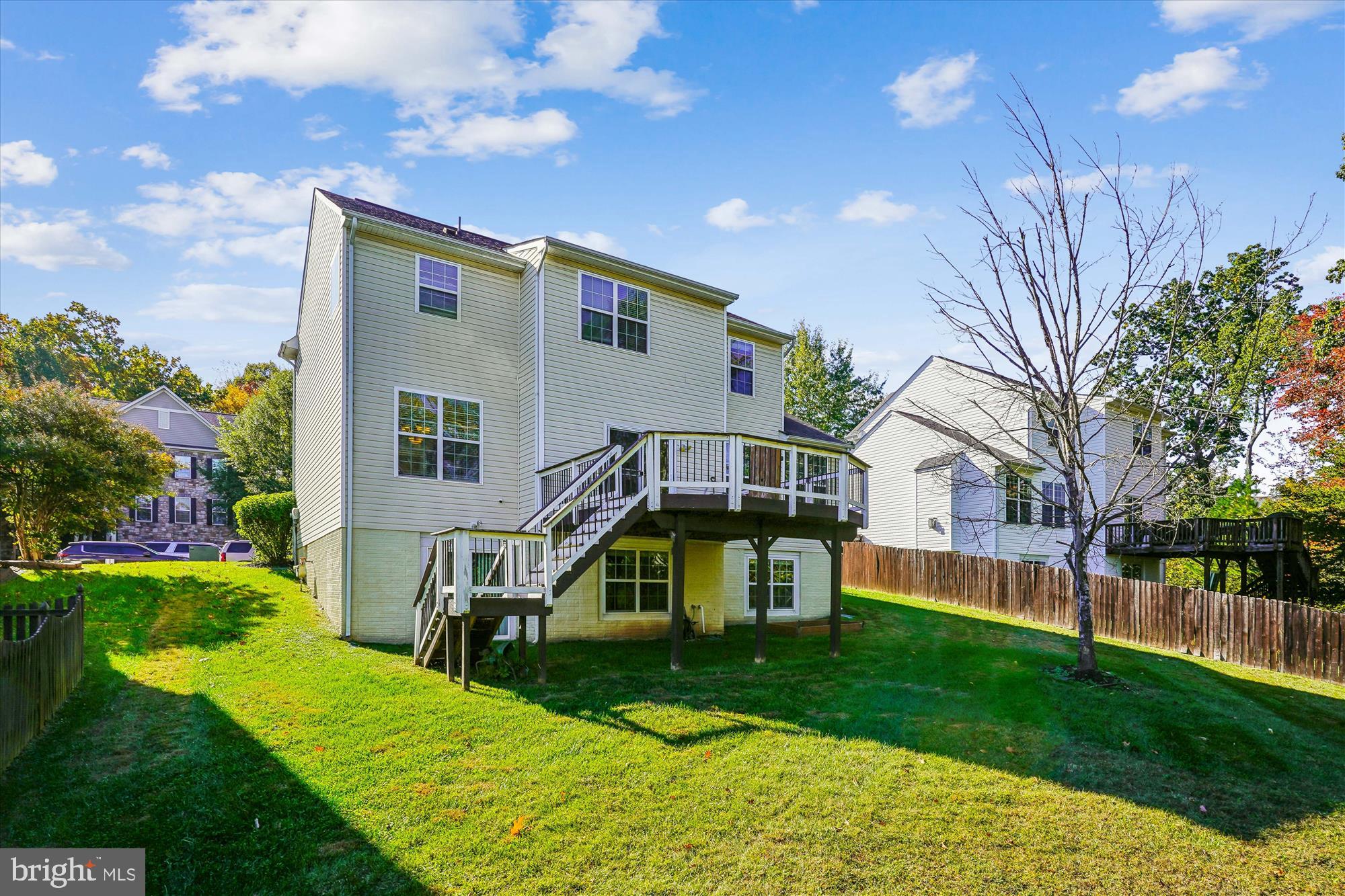 3318 Eagle Ridge Drive Woodbridge, VA 22191 - Photo 48 of 72 a view of a house with a yard