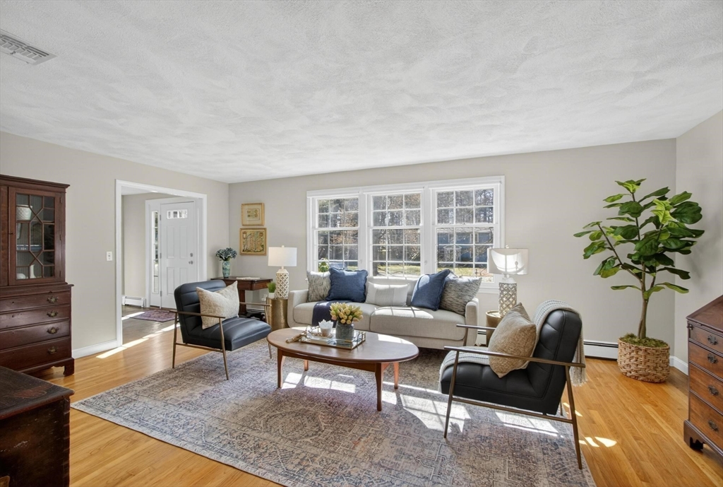18 Bromfield Road Acton, MA 01720 - Photo 9 of 40