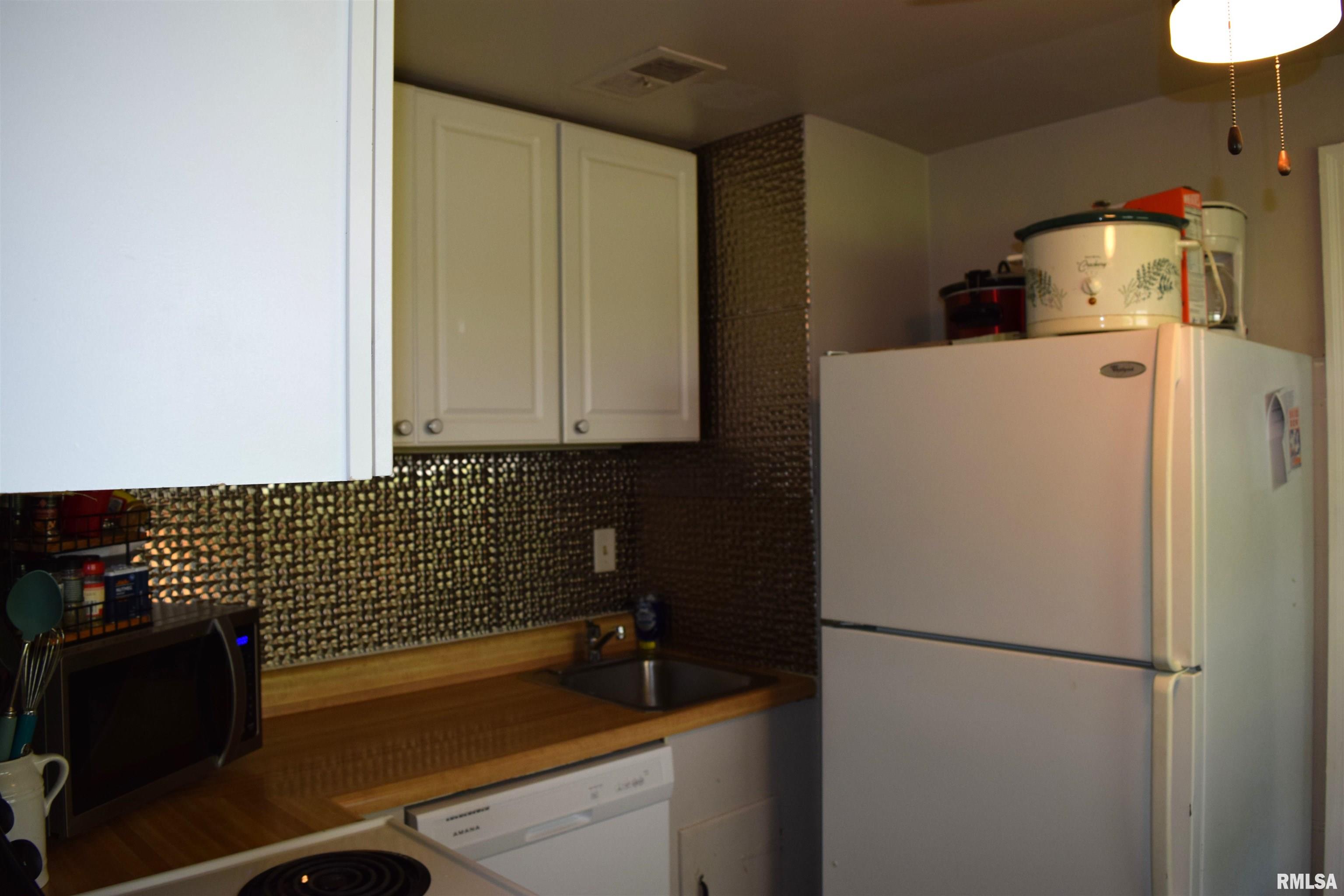 61 South Side Country Clb Road Decatur, IL 62521 - Photo 11 of 31