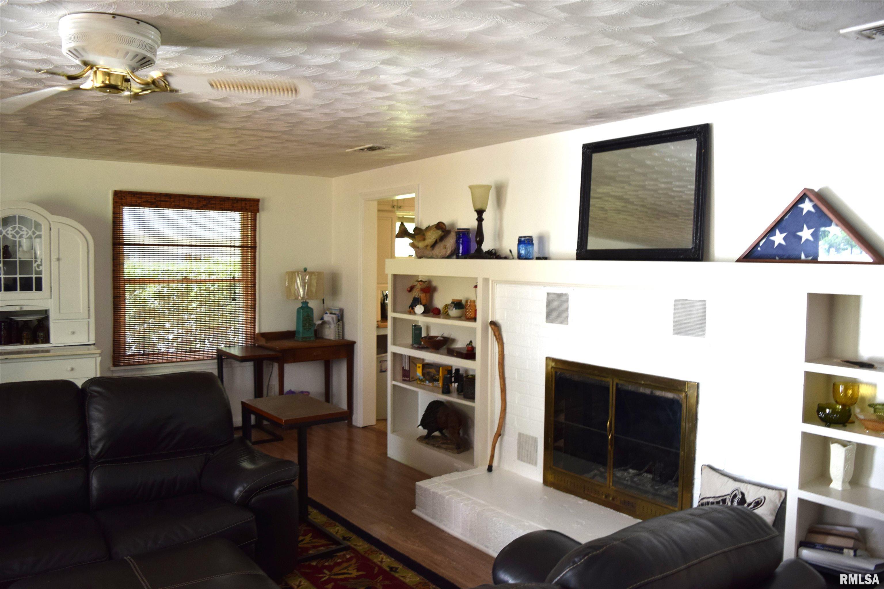 61 South Side Country Clb Road Decatur, IL 62521 - Photo 7 of 31