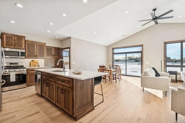 $454,900 | 719 Margaret Lane Northeast, Isanti, MN 55040