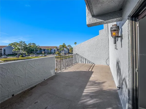 $2,600 | 6304 Grand Bahama Circle, Unit D, Tampa, FL 33615