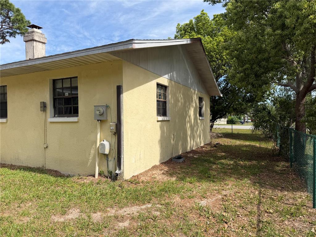 457 Water Road Ocala, FL 34472 - Photo 19 of 23