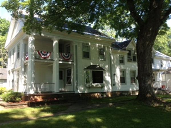 131 Main Street Russell, MA 01071 - Photo 4 of 18 Gallery Image 4