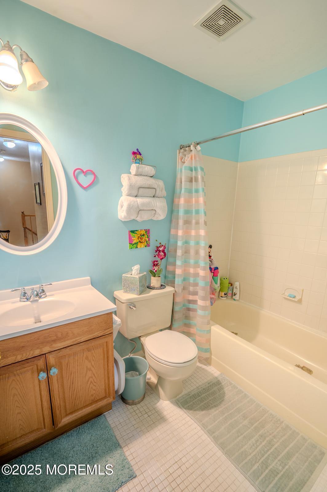 25 Atlantis Terrace Freehold, NJ 07728 - Photo 11 of 14 IMG-20250605-WA0012