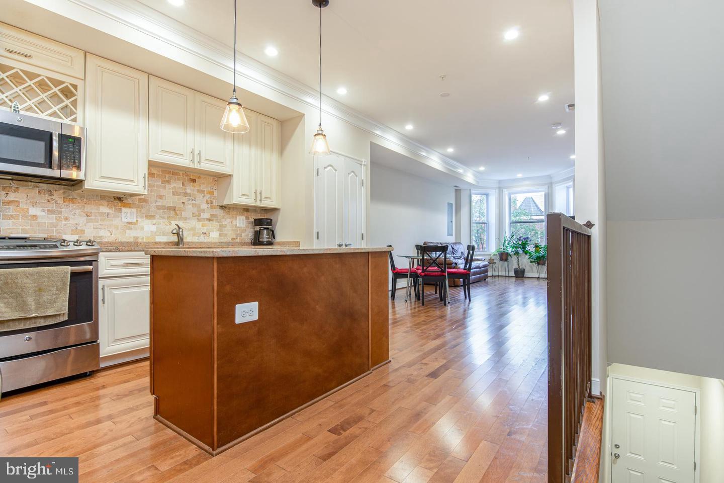 59 R Street Northeast, Unit 2 Washington, DC 20002 - Photo 3 of 23