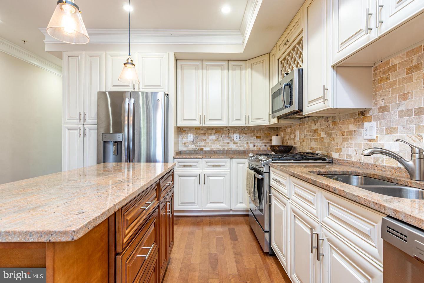 59 R Street Northeast, Unit 2 Washington, DC 20002 - Photo 6 of 23