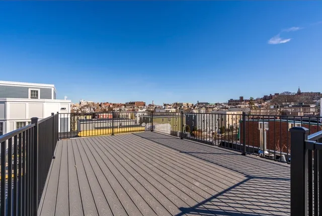 $5,995 | 160 West Seventh Street, Unit 4, Boston, MA 02127