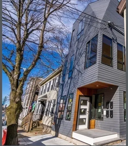 $5,995 | 160 West Seventh Street, Unit 4, Boston, MA 02127