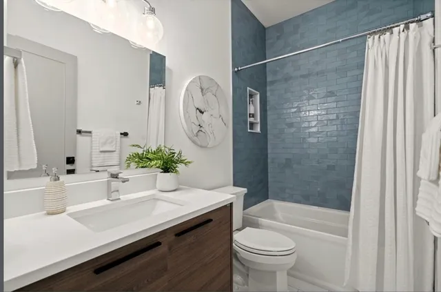 $5,995 | 160 West Seventh Street, Unit 4, Boston, MA 02127