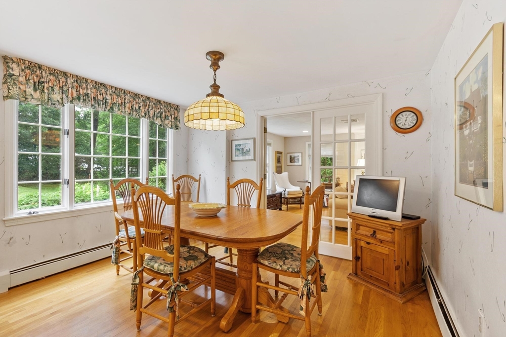 19 Huntingdon Road Lynnfield, MA 01940 - Photo 17 of 39