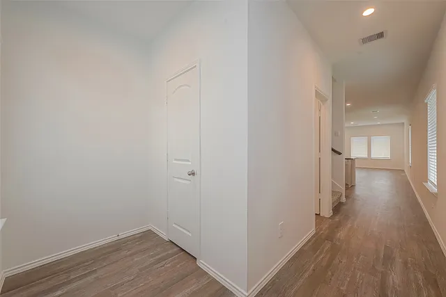 $2,350 | 5630 Avalon Woods Drive, Spring, TX 77373