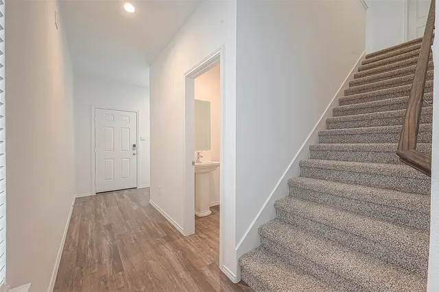 $2,350 | 5630 Avalon Woods Drive, Spring, TX 77373