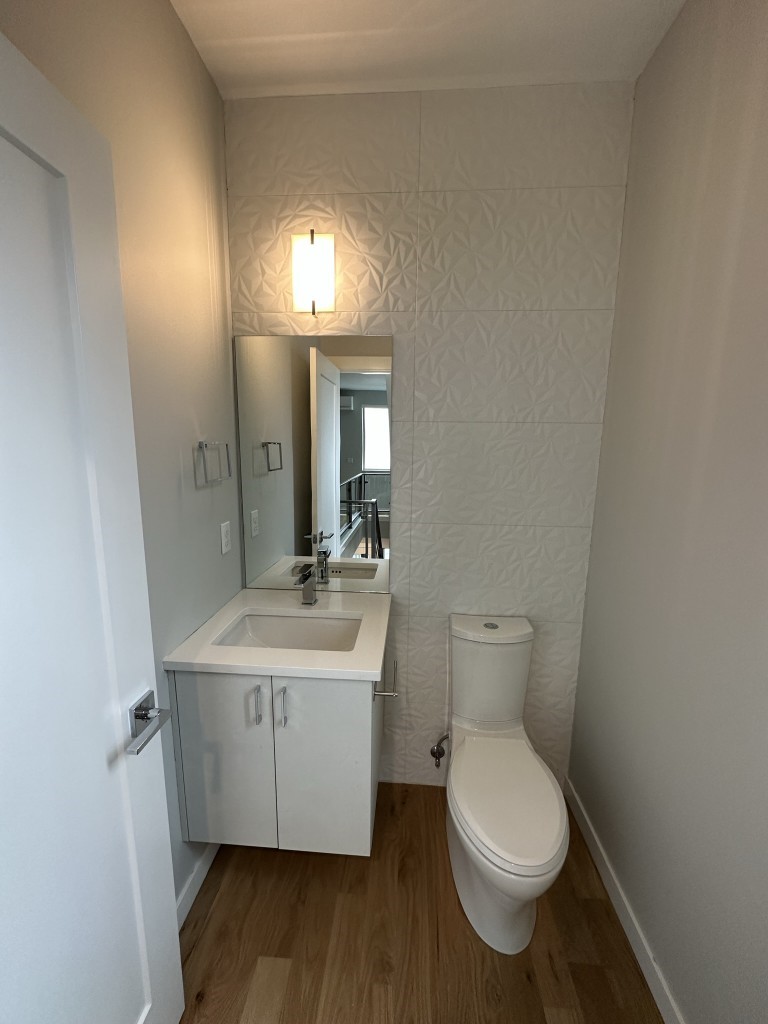 4325 Whitman Avenue North, Unit B Seattle, WA 98103 - Photo 9 of 29