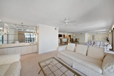 $599,900 | 3100 Northeast 48th Street, Unit PH10, Fort Lauderdale, FL 33308