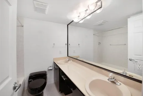 $599,900 | 3100 Northeast 48th Street, Unit PH10, Fort Lauderdale, FL 33308