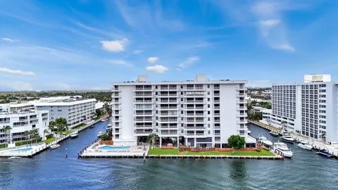 $599,900 | 3100 Northeast 48th Street, Unit PH10, Fort Lauderdale, FL 33308