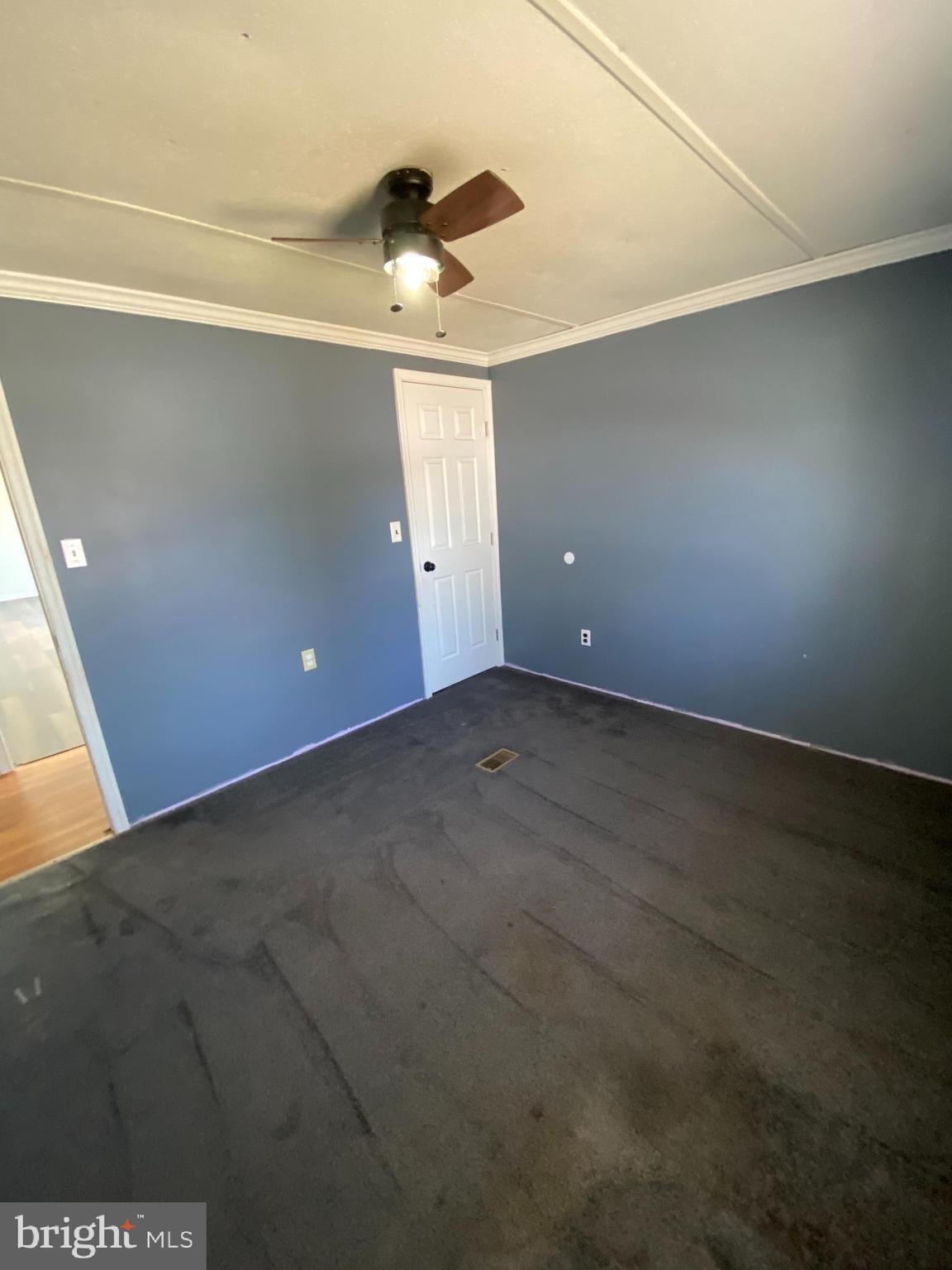 29 Chesapeake Estates York, PA 17408 - Photo 22 of 34 a view of an empty room