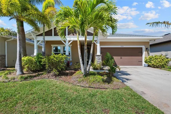 $499,900 | 5830 Silver Sun Drive, Apollo Beach, FL 33572
