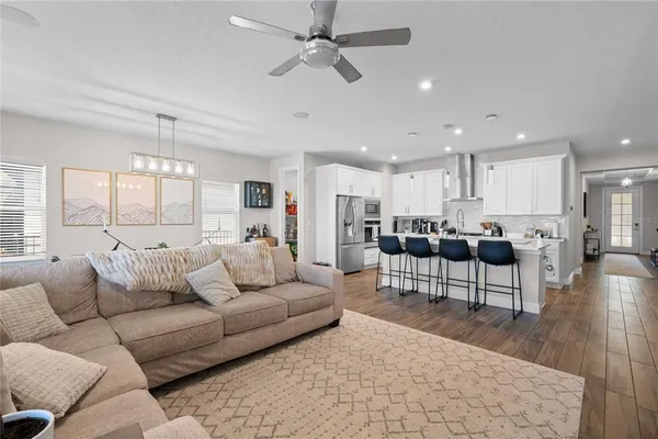 $499,900 | 5830 Silver Sun Drive, Apollo Beach, FL 33572