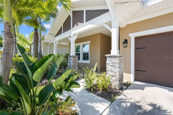 $499,900 | 5830 Silver Sun Drive, Apollo Beach, FL 33572