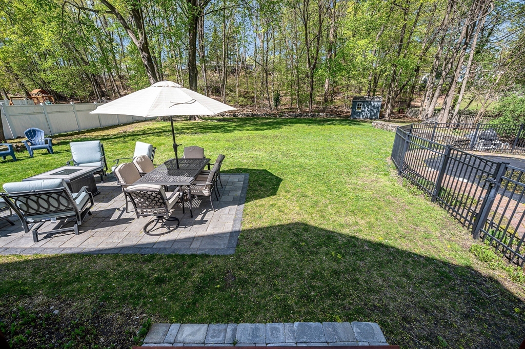 30 Riverina Road Andover, MA 01810 - Photo 8 of 42 Gallery Image 8