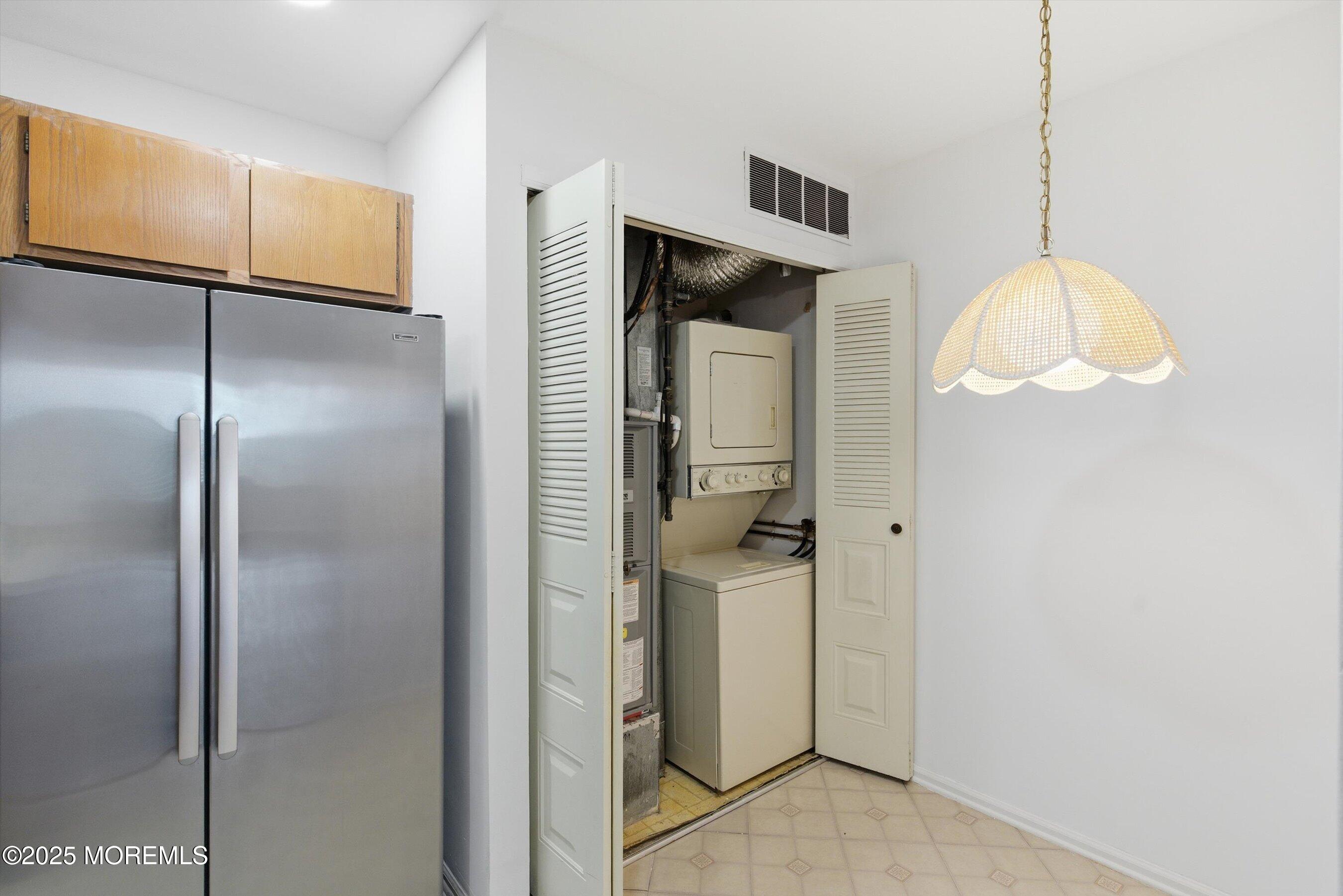 7 Boxwood Terrace, Unit 250 Red Bank, NJ 07701 - Photo 12 of 29 a bathroom with a shower
