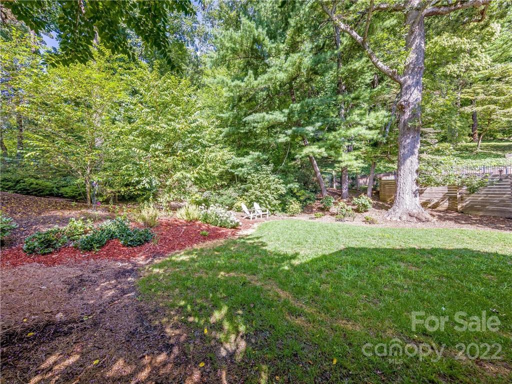 12 Robinhood Road Asheville, NC 28804 - Photo 14 of 35 Gallery Image 14