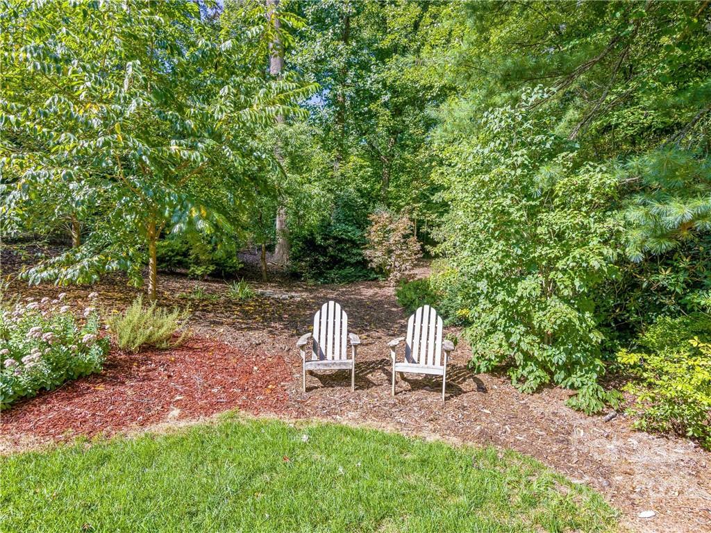 12 Robinhood Road Asheville, NC 28804 - Photo 18 of 35 Gallery Image 18