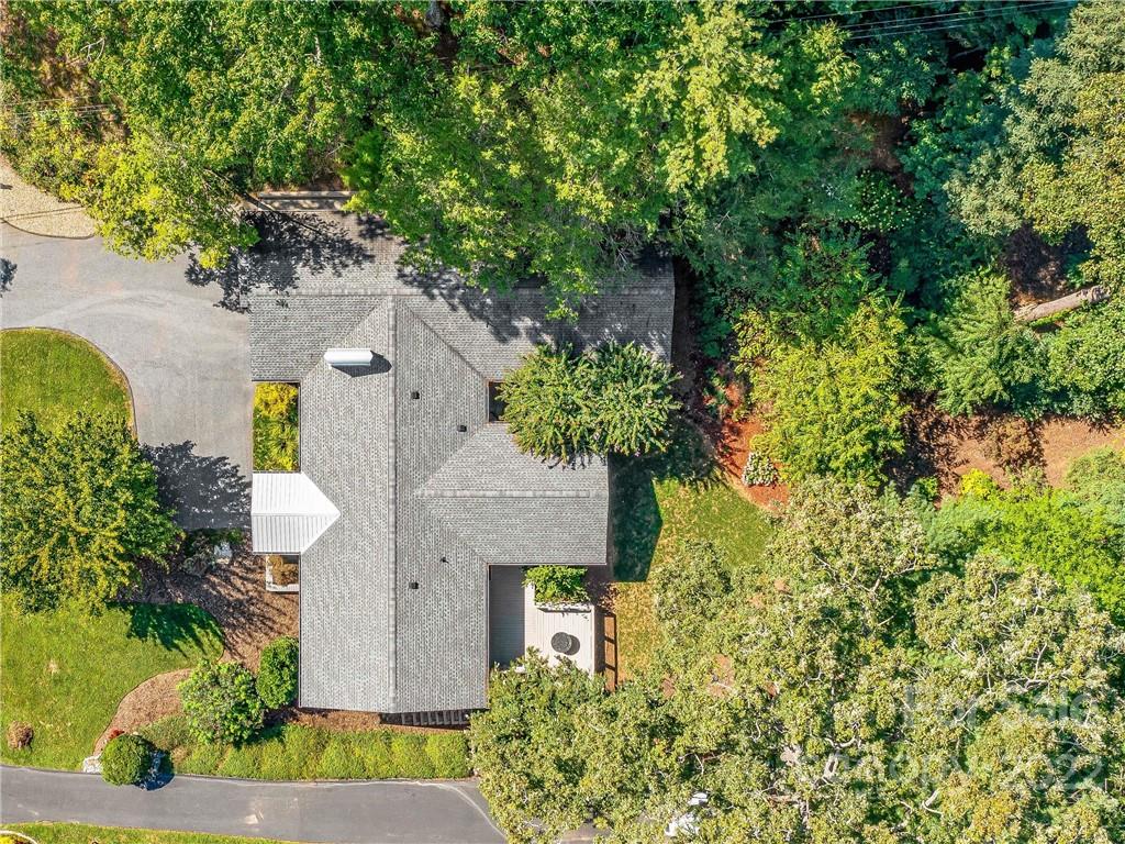 12 Robinhood Road Asheville, NC 28804 - Photo 35 of 35 Gallery Image 35