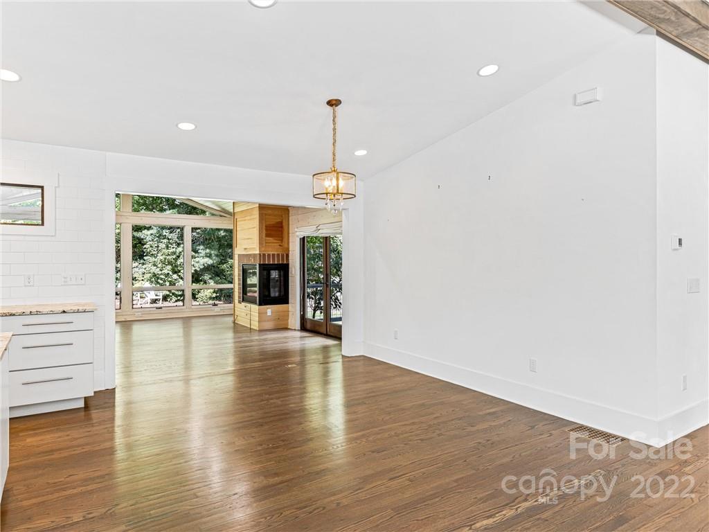 12 Robinhood Road Asheville, NC 28804 - Photo 10 of 35 Gallery Image 10