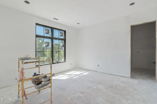 $3,500,000 | 3619 Lashbrooke Way, Louisville, TN 37777