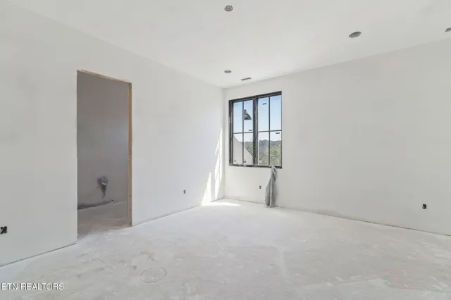 $3,500,000 | 3619 Lashbrooke Way, Louisville, TN 37777