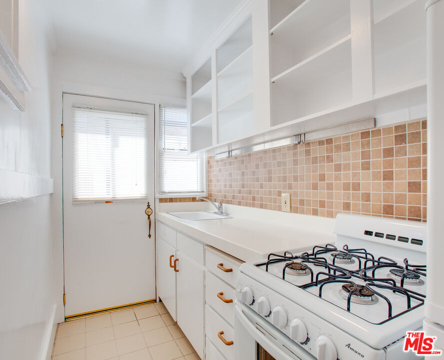 426 Rialto Avenue, Unit C Venice, CA 90291 - Photo 12 of 16