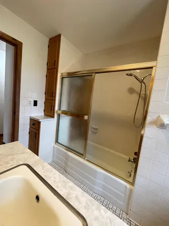 $214,900 | 618 9th Avenue Southeast, Waseca, MN 56093