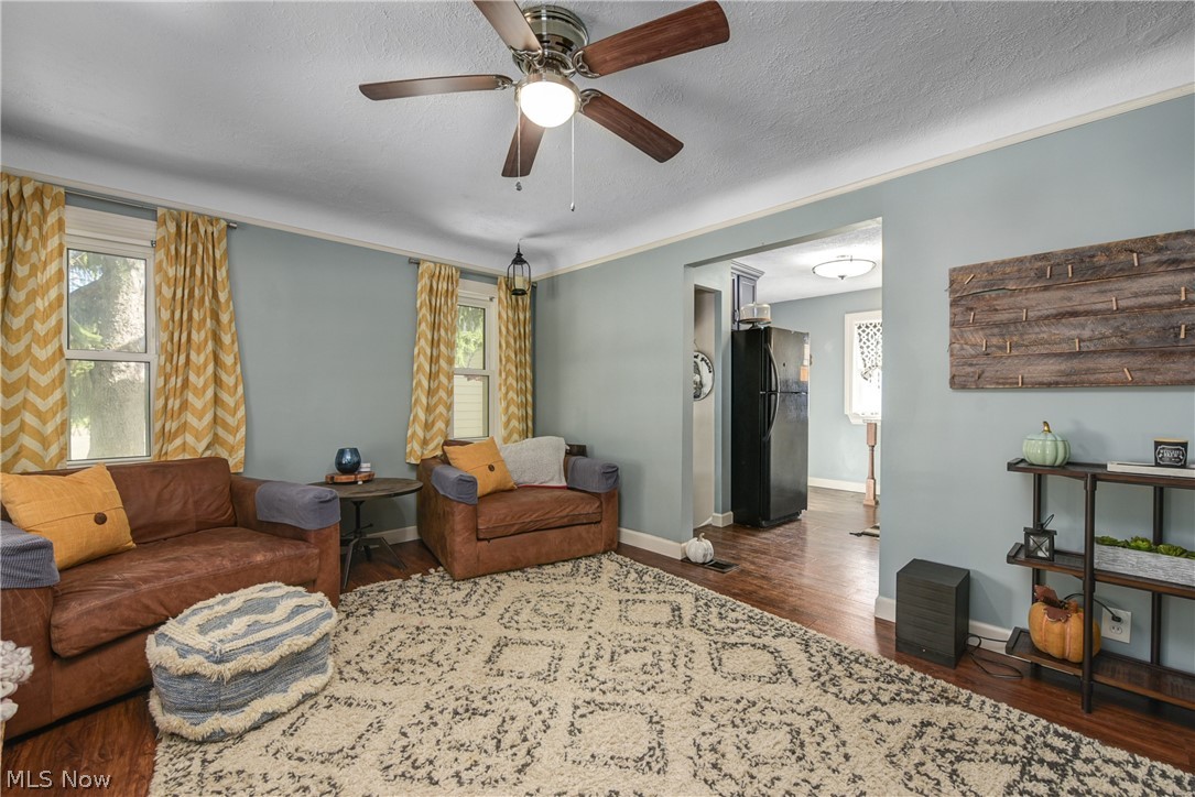 4369 Tiedeman Road Cleveland, OH 44144 - Photo 6 of 35 Gallery Image 6
