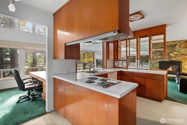 $1,950,000 | 16051 Southeast 16th Street, Bellevue, WA 98008