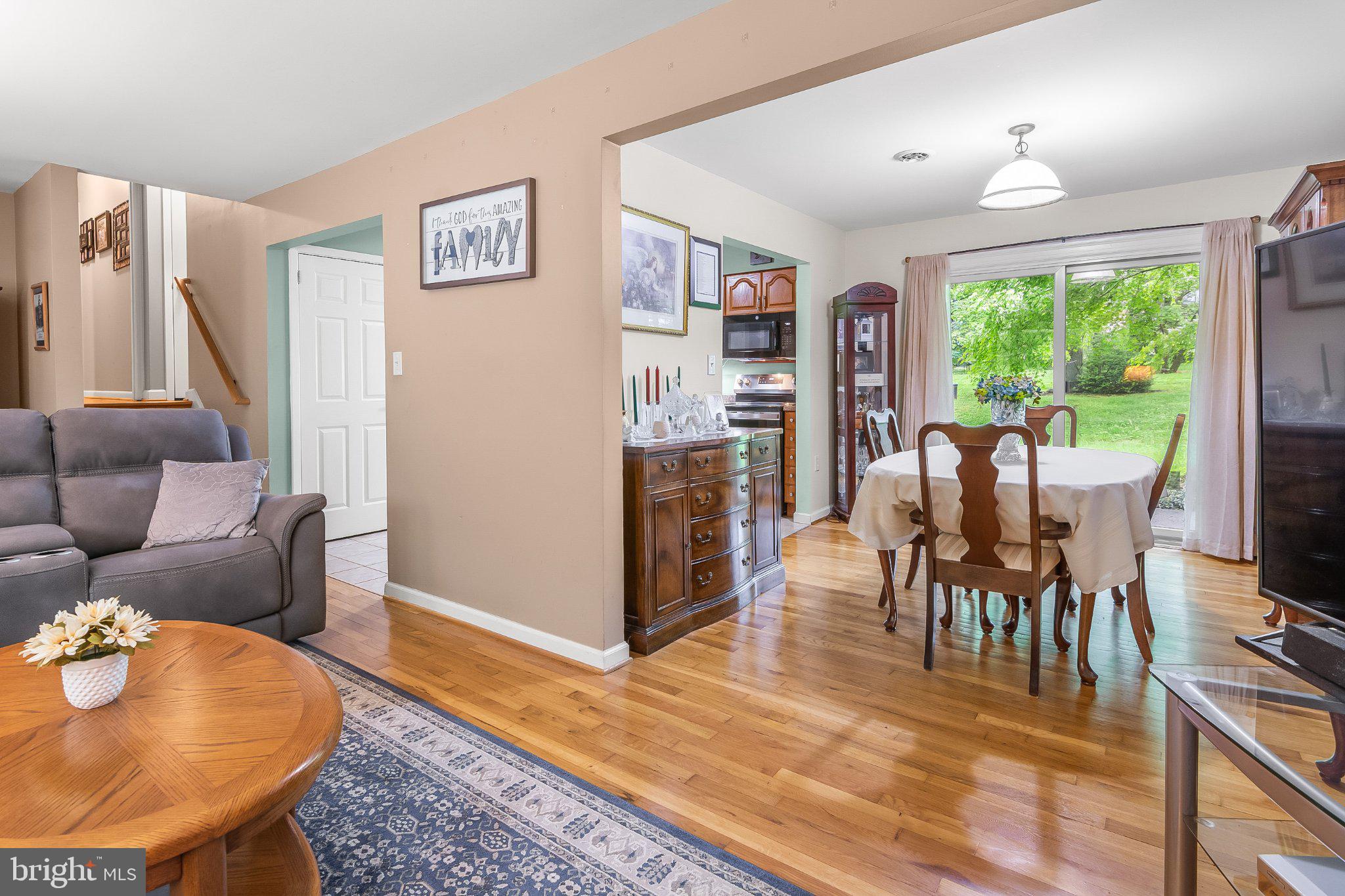 5412 Ridge Road Mount Airy, MD 21771 - Photo 7 of 38 Inviting space with garden views.