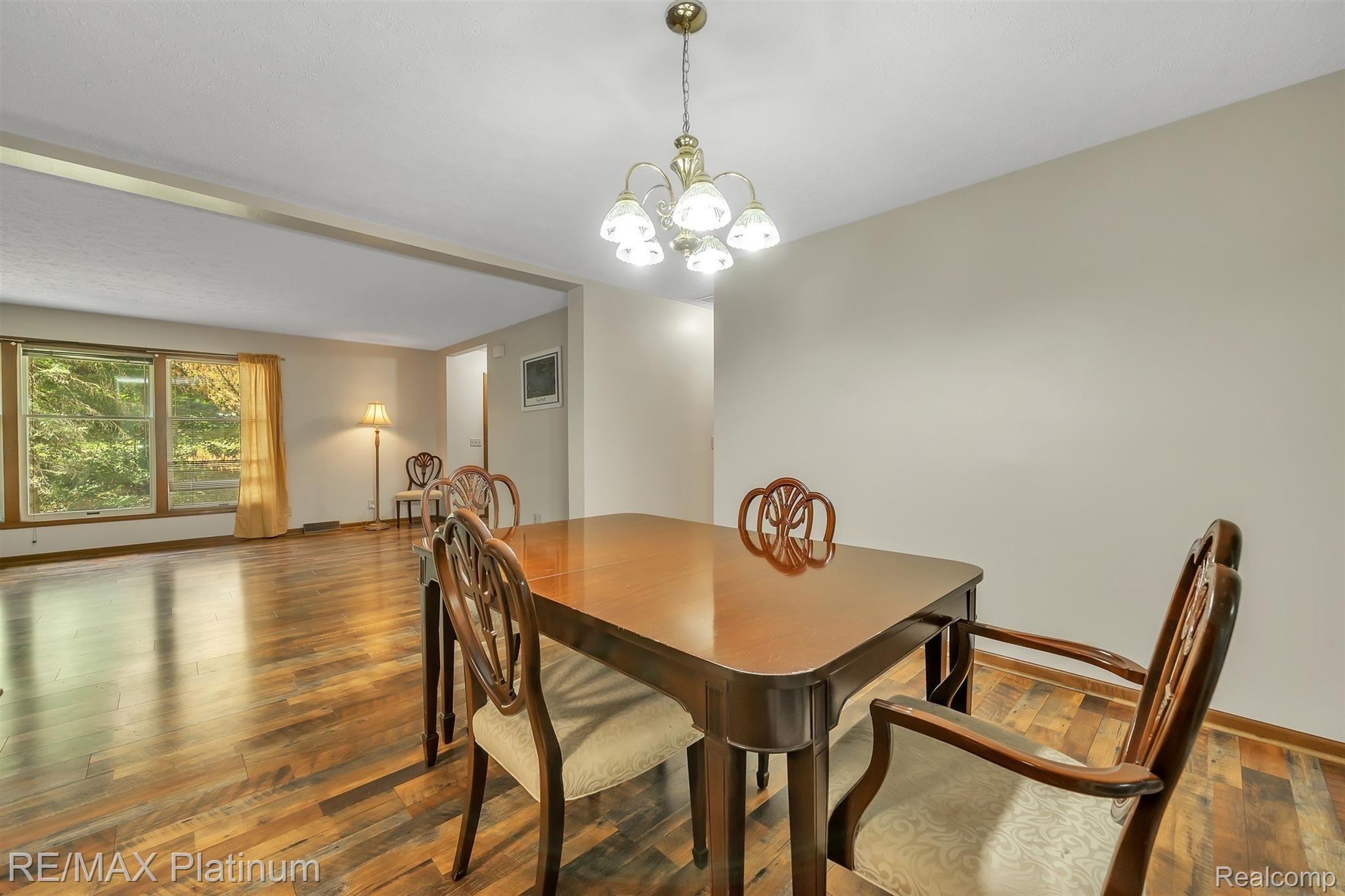 3319 Jewell Road Howell, MI 48843 - Photo 8 of 34 7EFDDB7A-7225-42A8-882B-CEA29AC771E7.jpeg