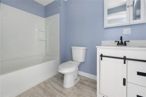 $2,150 | 167 Baxter Street, Unit 1, Pawtucket, RI 02861
