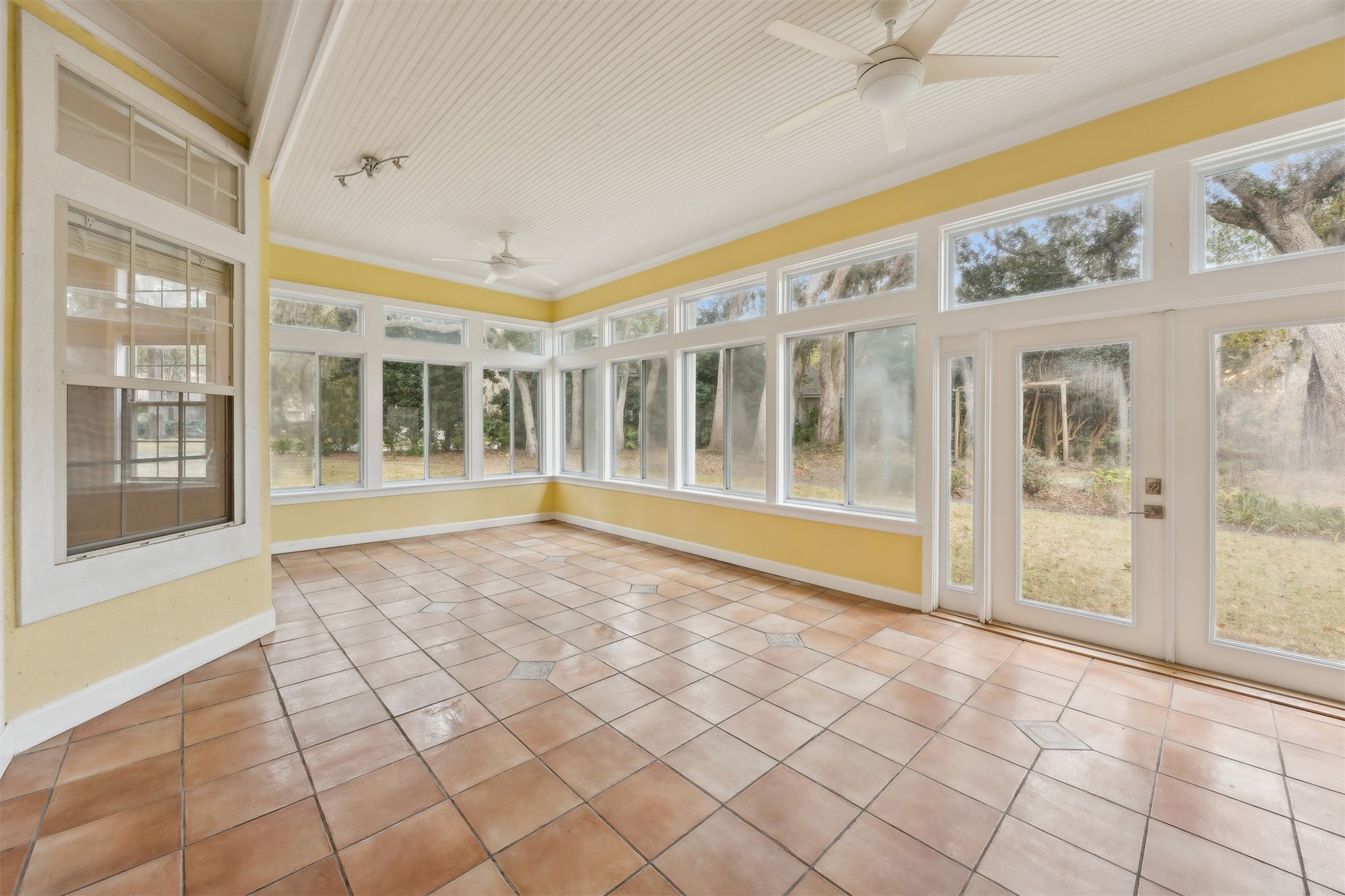 4433 Bean Street Fernandina Beach, FL 32034 - Photo 2 of 79 Sunroom