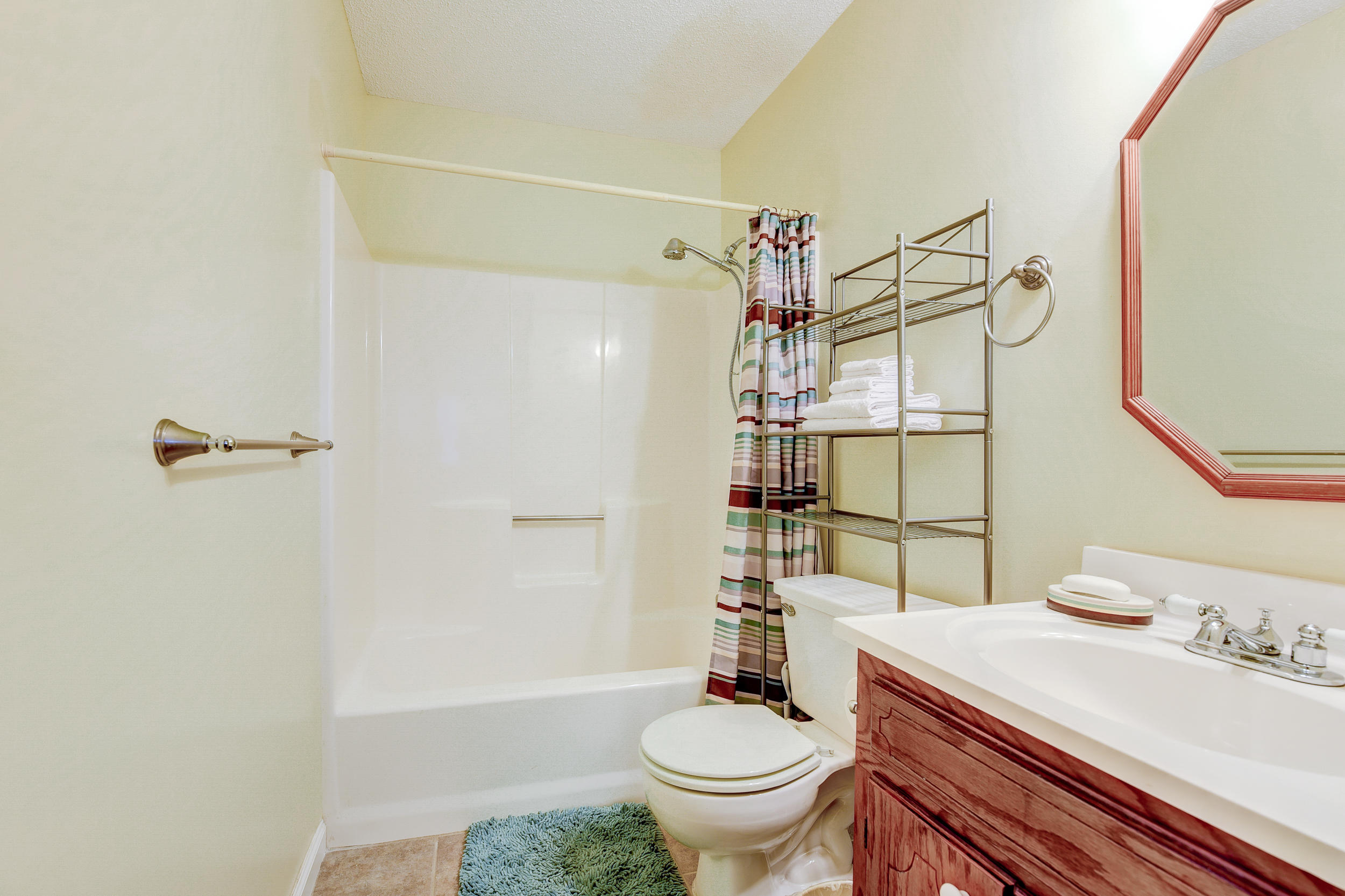 7637 Oldridge Road North Charleston, SC 29418 - Photo 11 of 26 DSC_2890_1_2