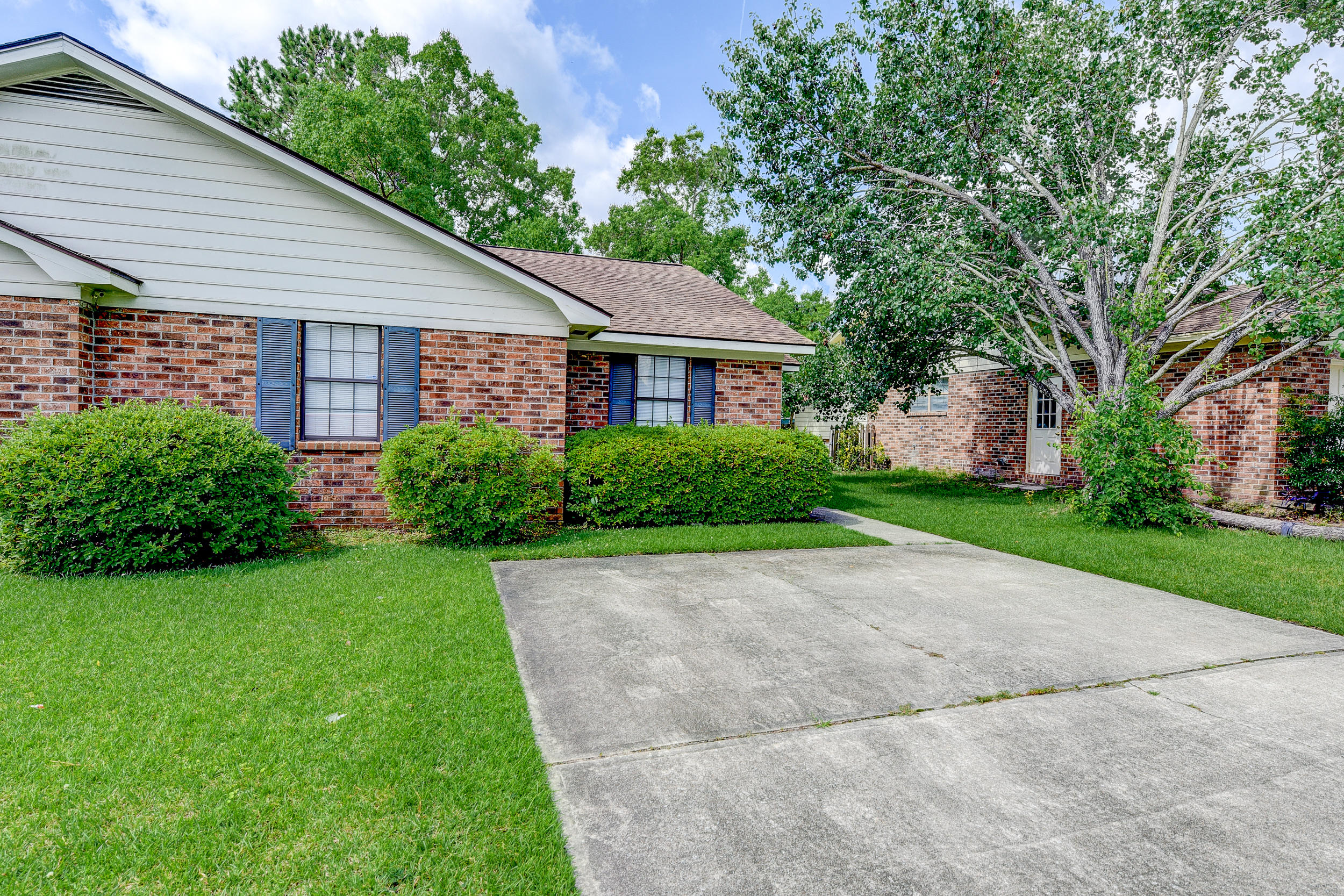 7637 Oldridge Road North Charleston, SC 29418 - Photo 16 of 26 DSC_2818_19_20