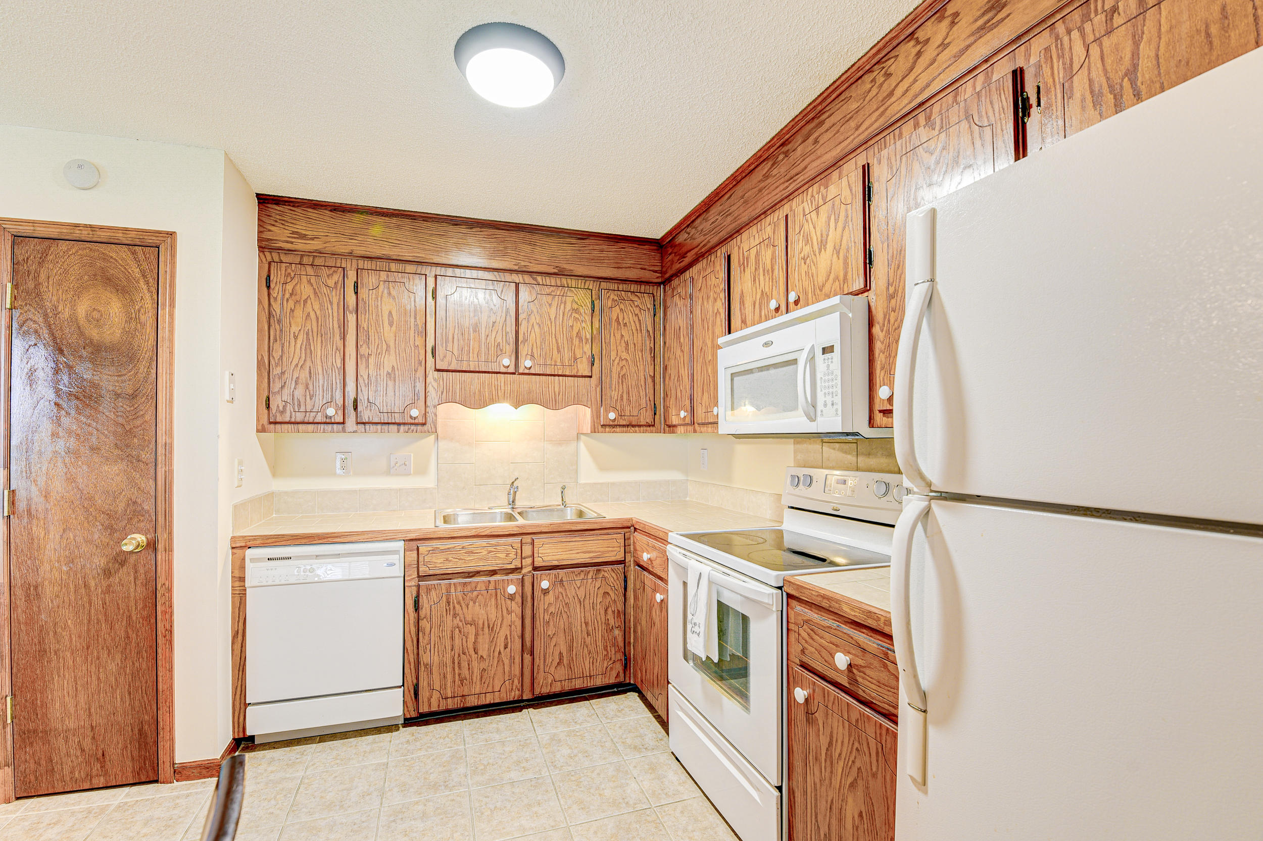 7637 Oldridge Road North Charleston, SC 29418 - Photo 21 of 26 DSC_2857_8_9