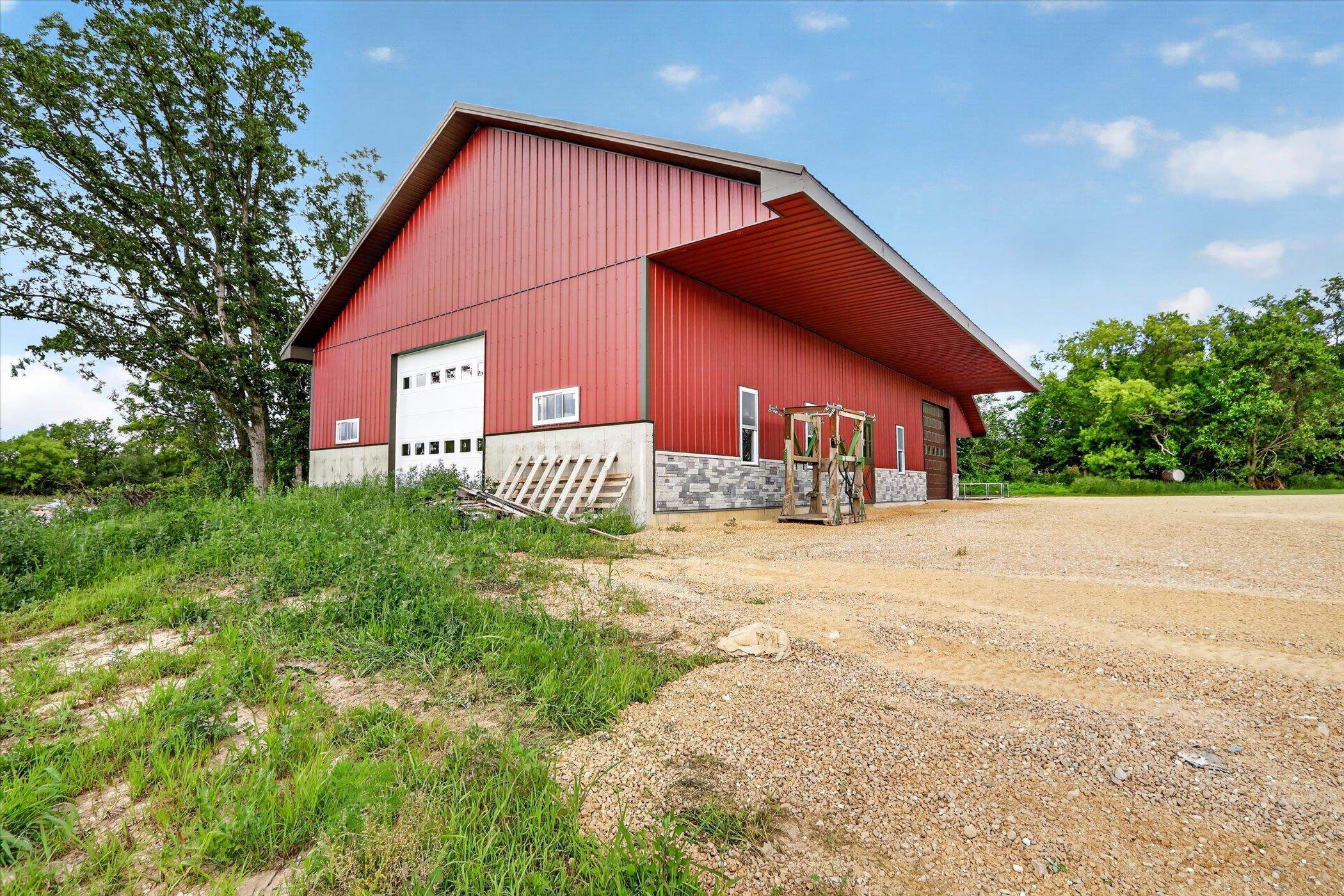 W641 County Road East Brodhead, WI 53520 - Photo 54 of 77