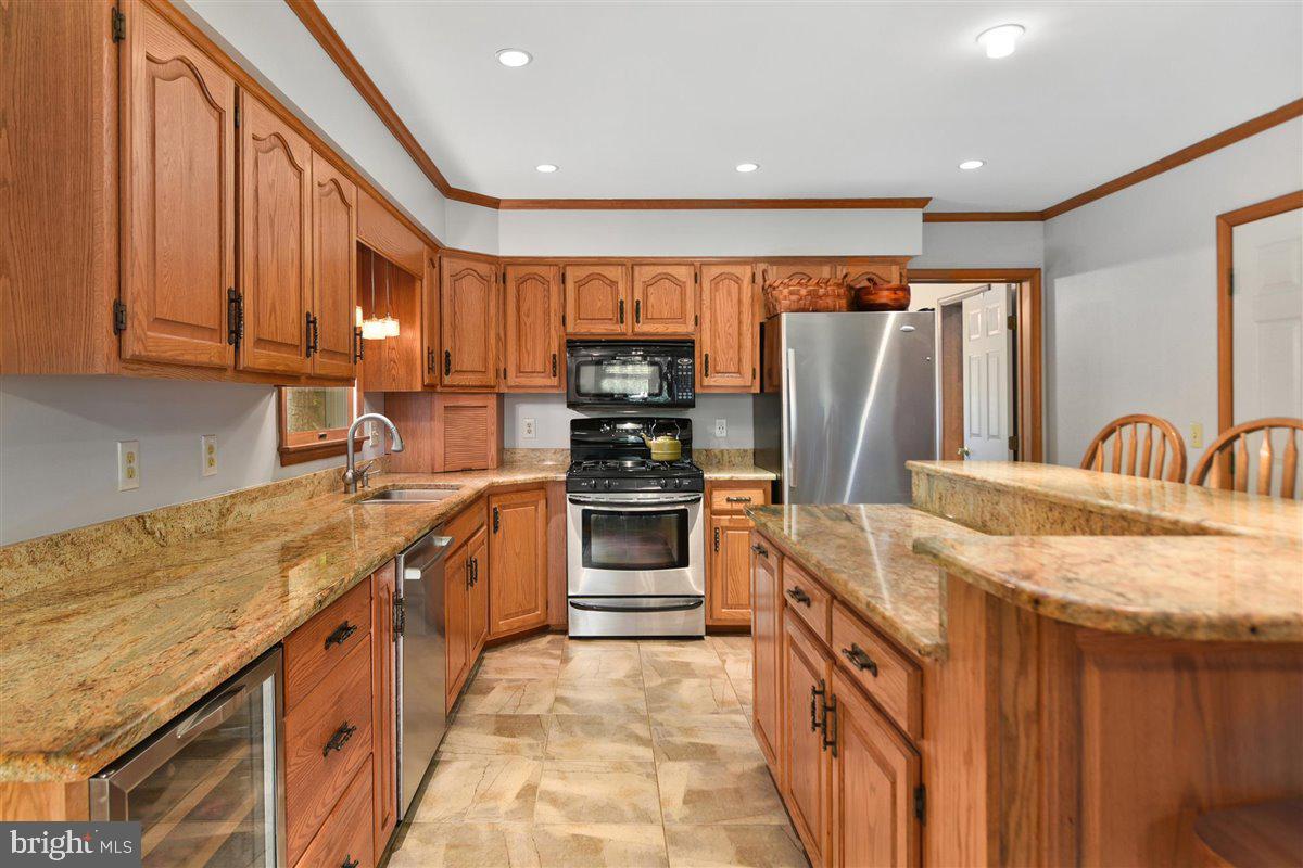 4 Canal Road Ocean Pines, MD 21811 - Photo 13 of 71
