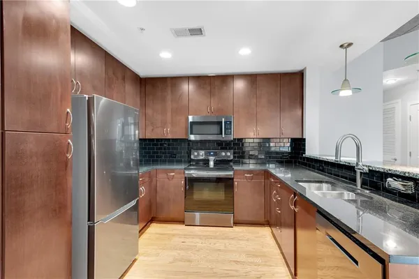 $3,100 | 860 Peachtree Street Northeast, Unit 801, Atlanta, GA 30308