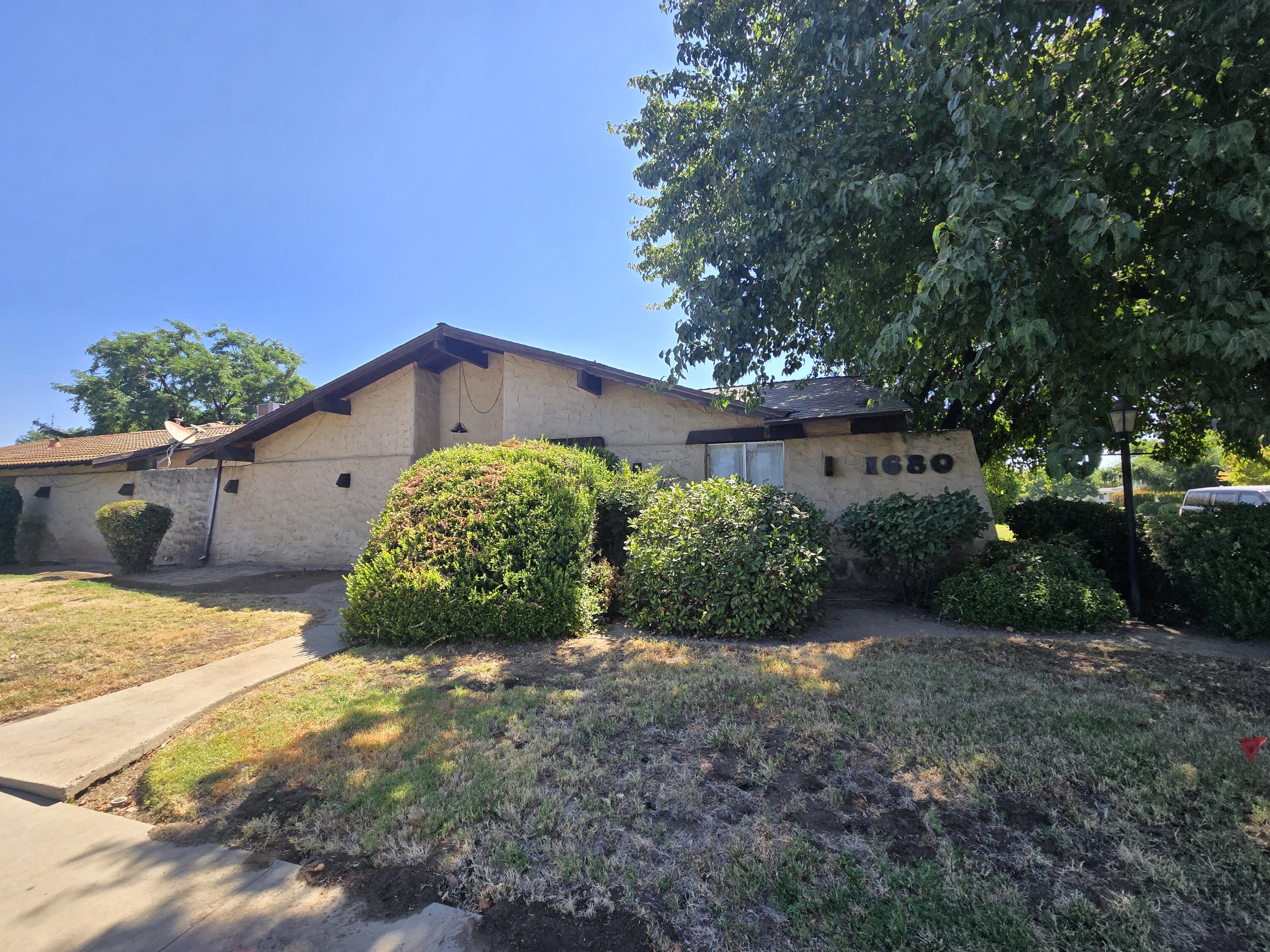 1680 South Reed Avenue Reedley, CA 93654 - Photo 1 of 8 20250707_103243