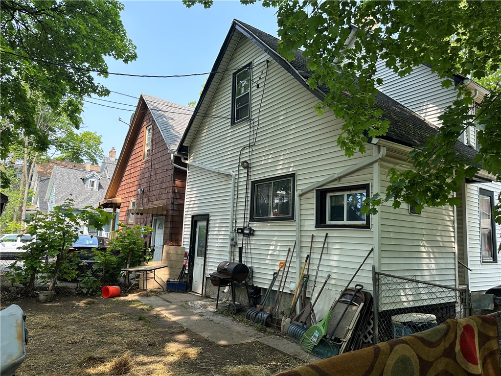 555 Flint Street Rochester, NY 14611 - Photo 4 of 21